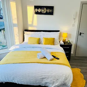  Guest house Comfy